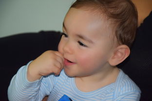 医院代生孩子发烧怎么降温